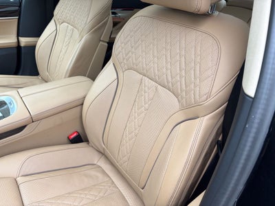 2022 BMW 7 Series 750i xDrive