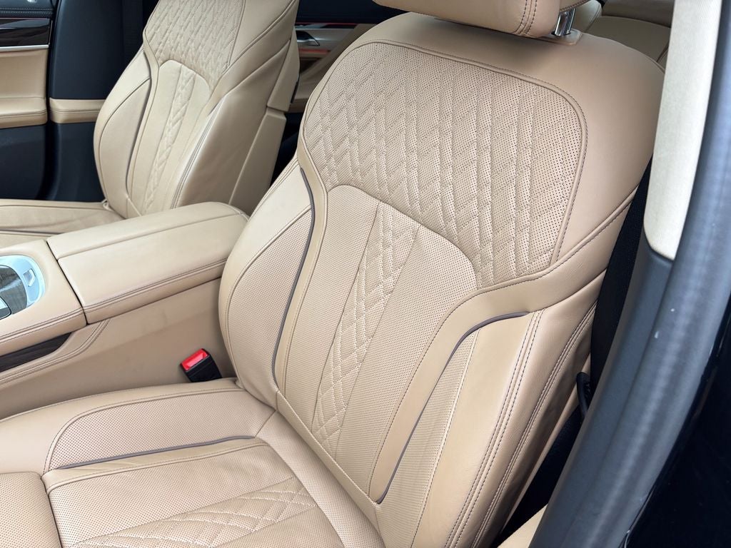 2022 BMW 7 Series 750i xDrive