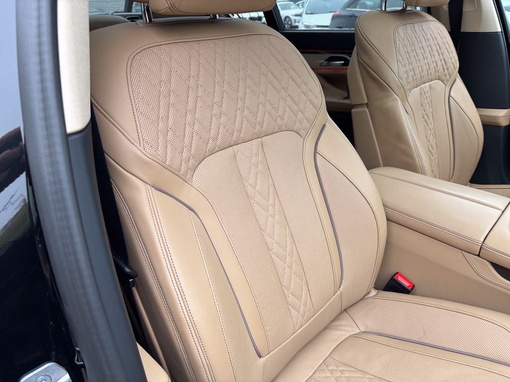 2022 BMW 7 Series 750i xDrive