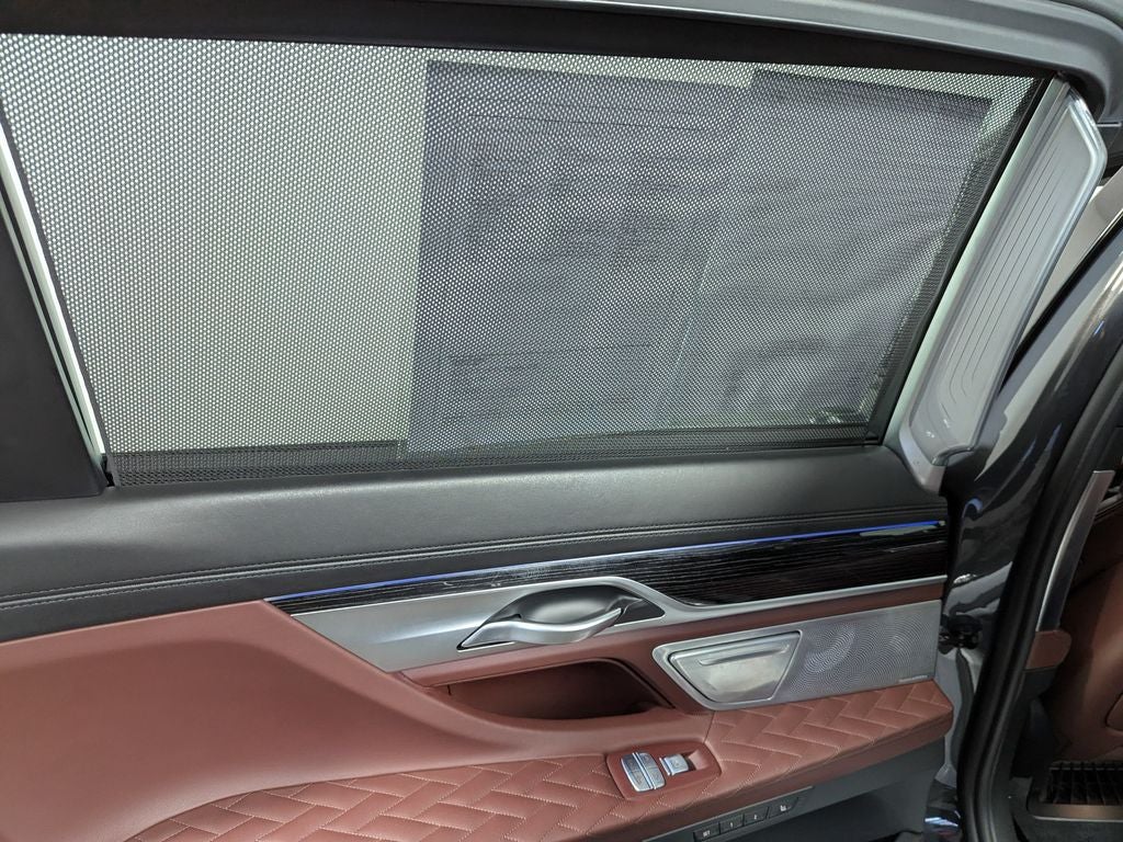 2020 BMW 7 Series 745e xDrive iPerformance