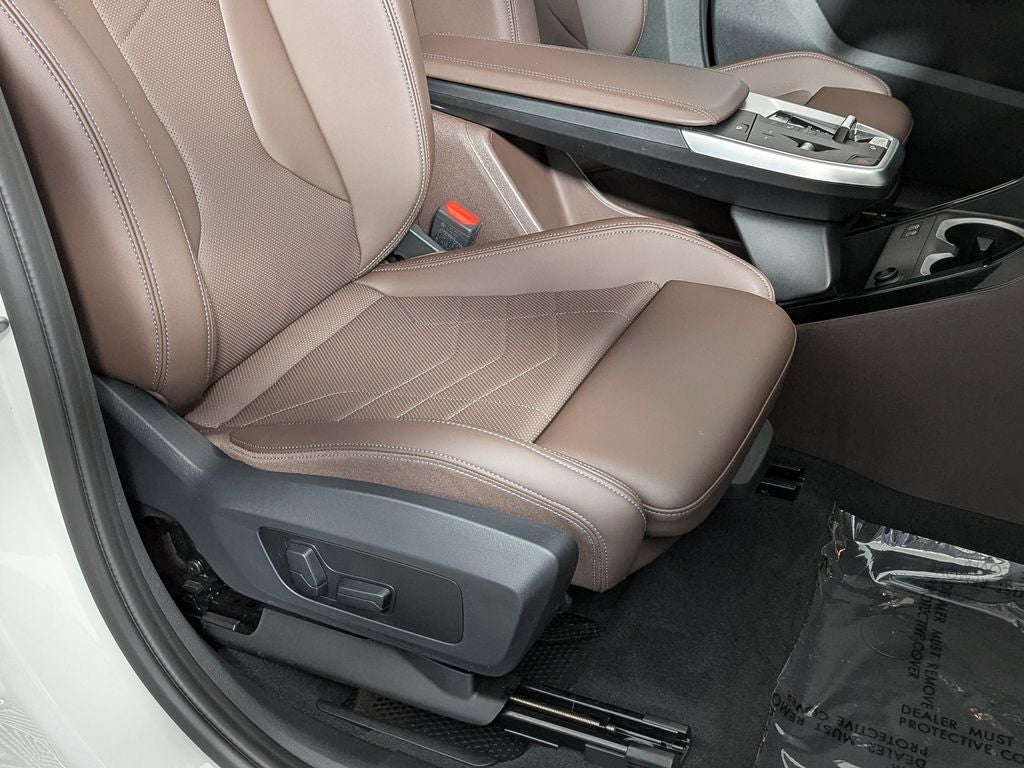 2025 BMW X2 xDrive28i