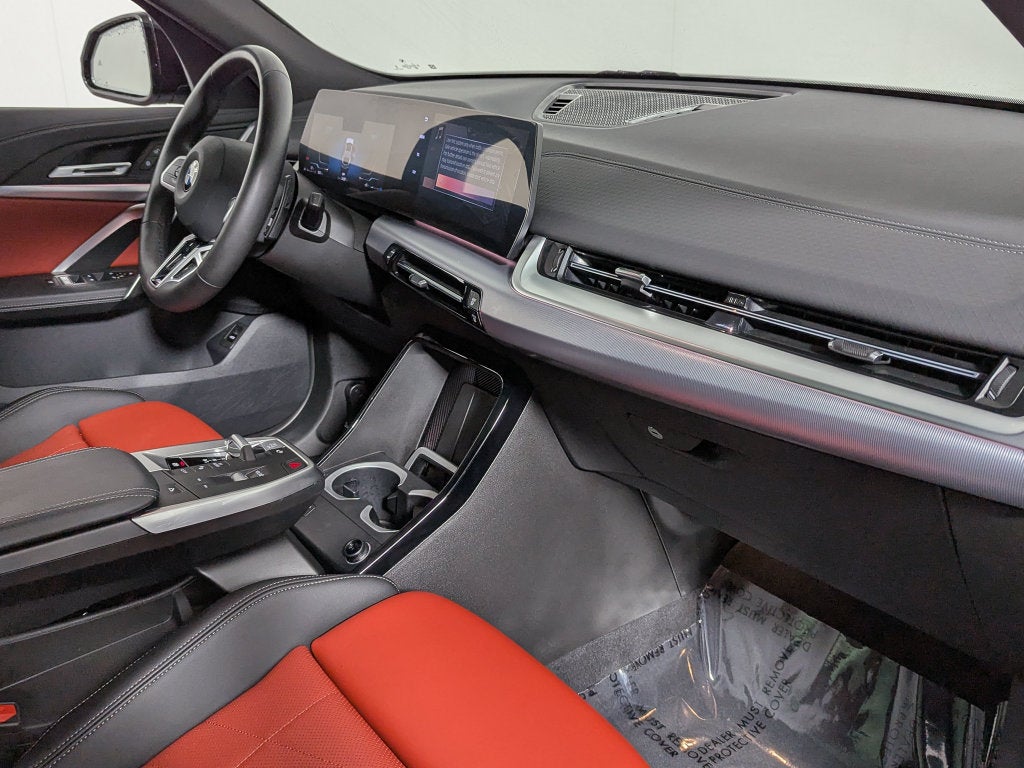 2025 BMW X2 xDrive28i