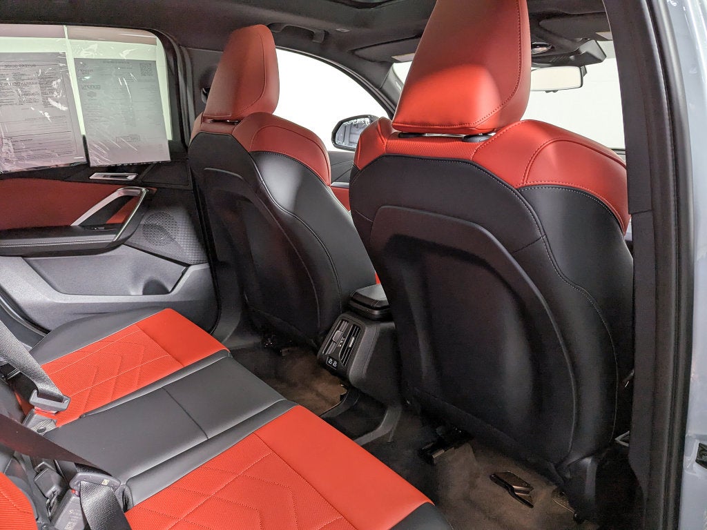2025 BMW X2 xDrive28i