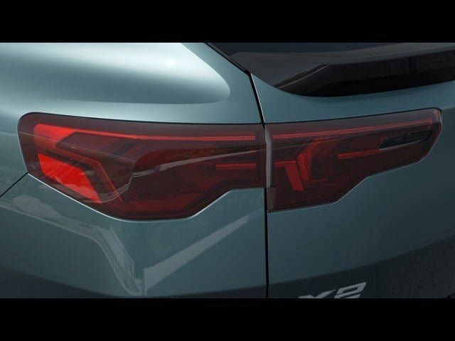 2025 BMW X2 xDrive28i