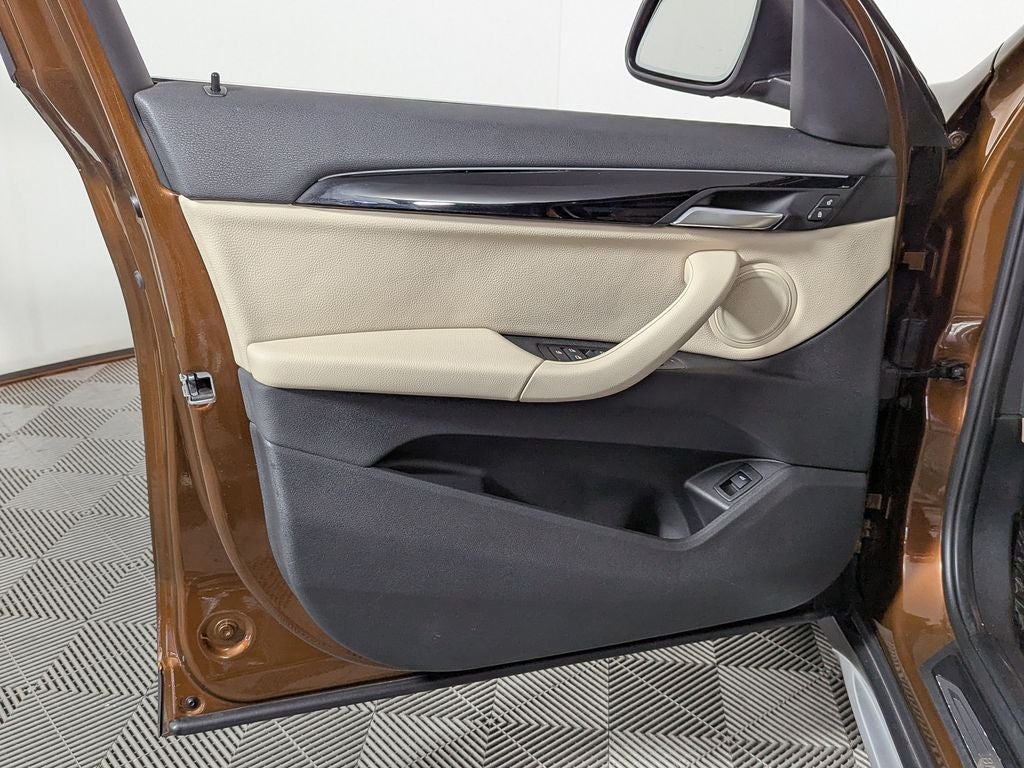 2017 BMW X1 xDrive28i