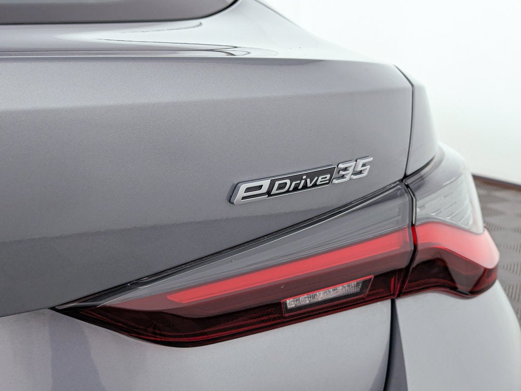 2024 BMW i4 eDrive35