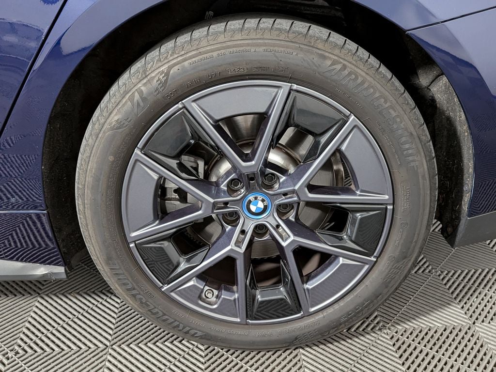 2023 BMW i4 eDrive35