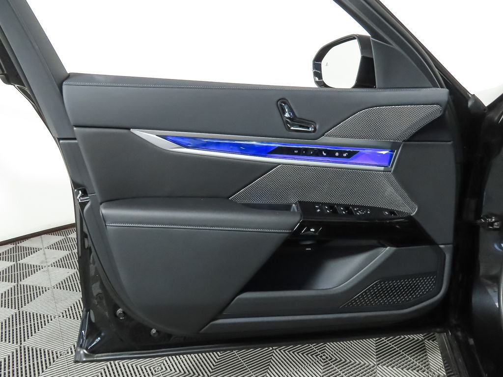 2025 BMW i7 eDrive50