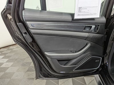 2021 Porsche Panamera GTS