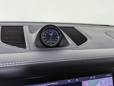 2025 Porsche Macan Base
