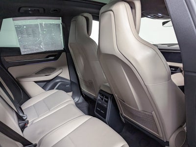2025 Porsche Macan Electric 4