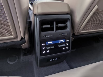 2025 Porsche Macan Electric 4