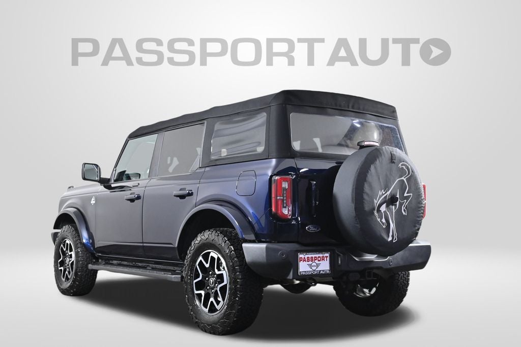 2021 Ford Bronco Base