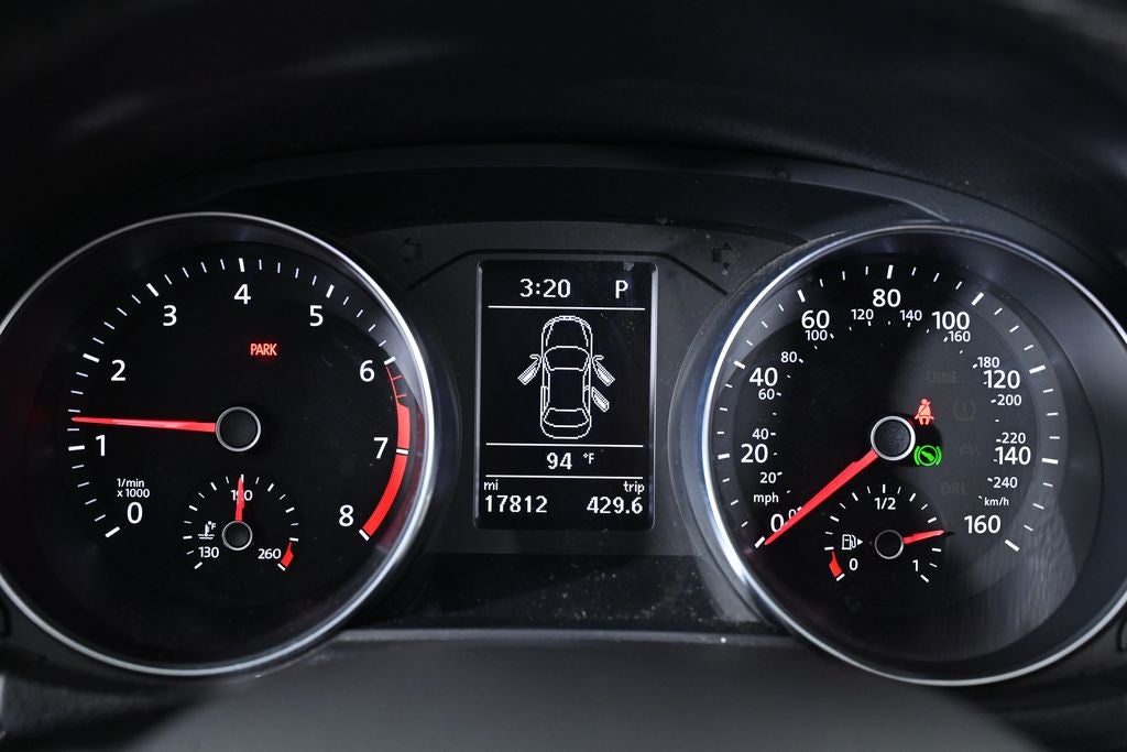 2017 Volkswagen Passat 1.8T SE
