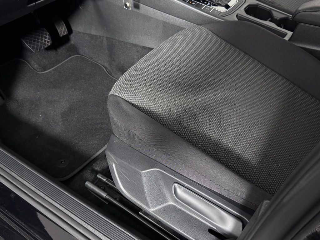 2020 Volkswagen Jetta Base