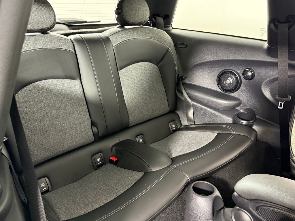 2023 MINI HARDTOP 2 DOOR Cooper SE