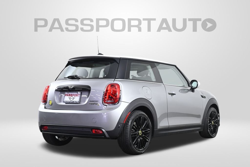 2024 MINI Cooper SE Electric Cooper SE