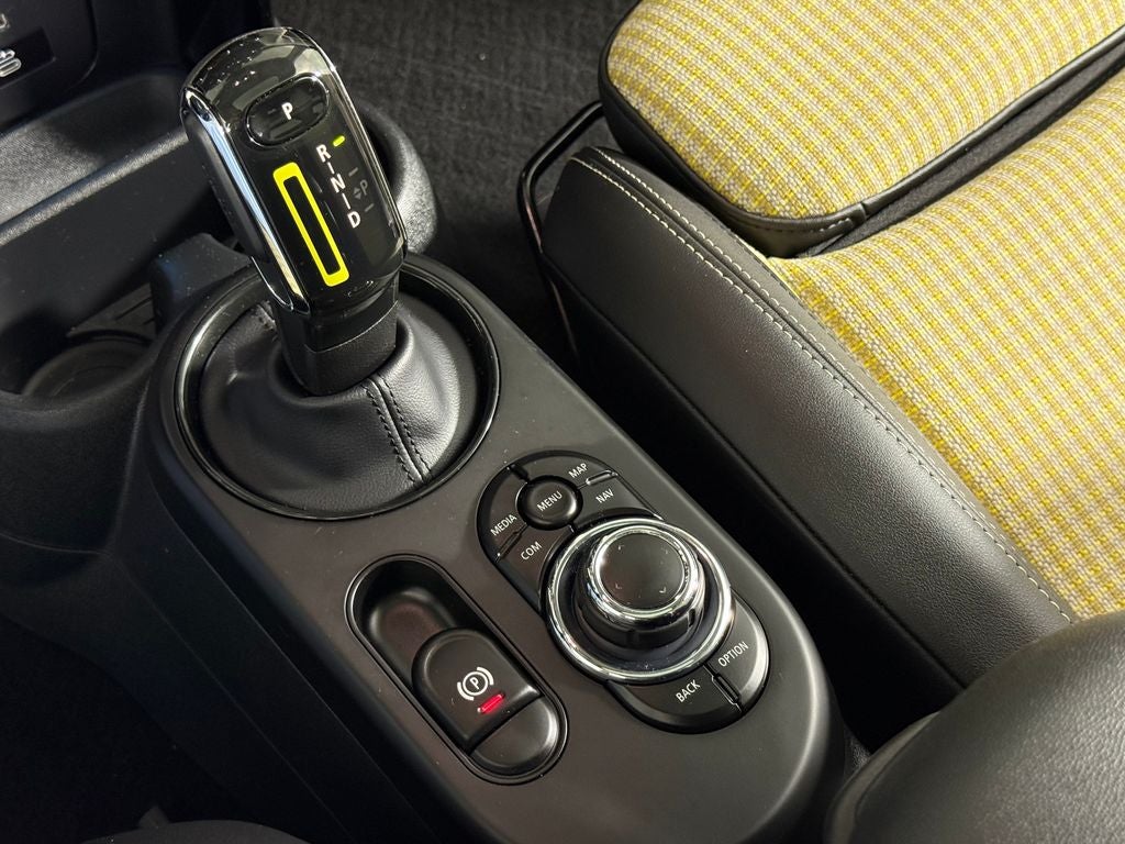2024 MINI Cooper SE Electric Base