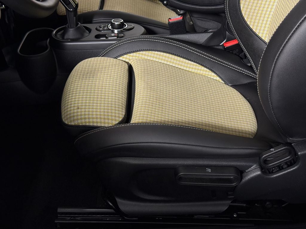 2024 MINI Cooper SE Electric Base