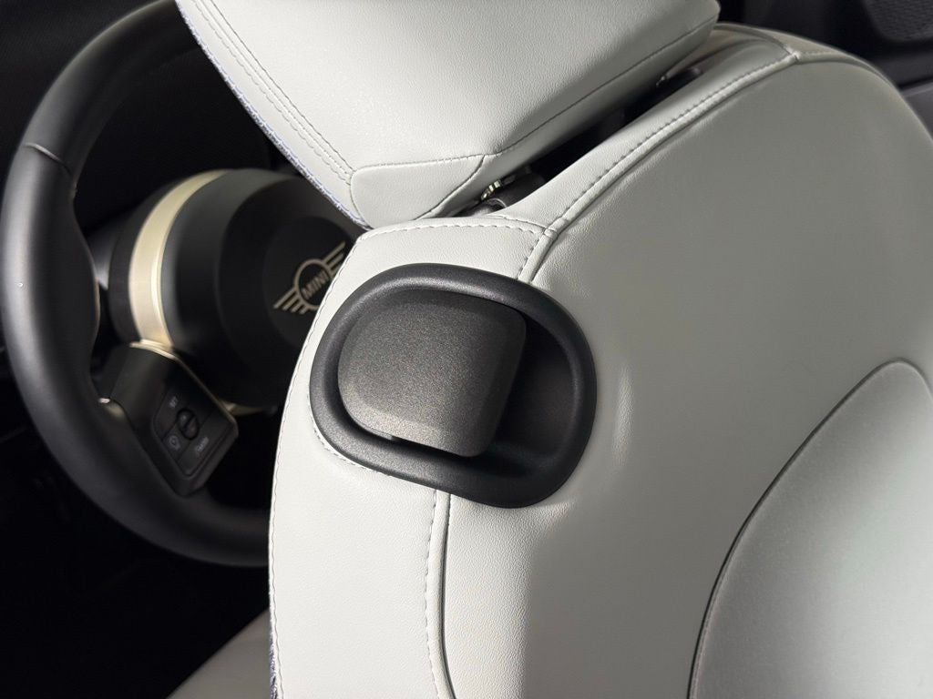 2025 MINI Cooper Hardtop 2 Door