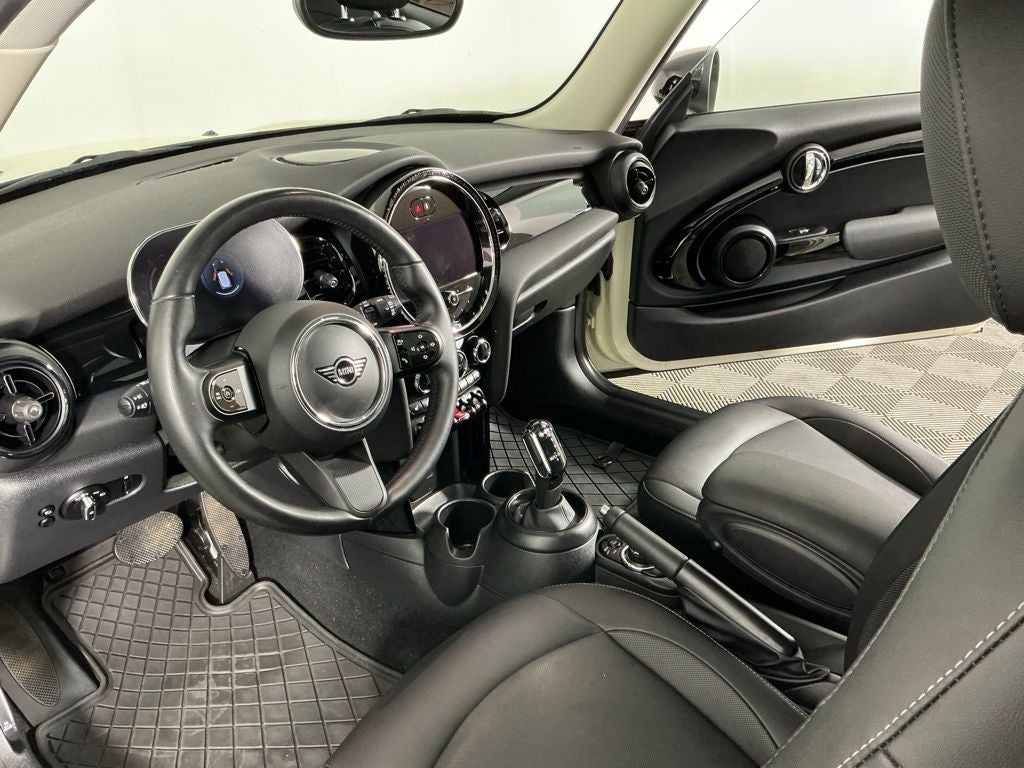 2023 MINI HARDTOP 2 DOOR Cooper