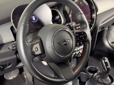 2024 MINI HARDTOP 2 DOOR Base