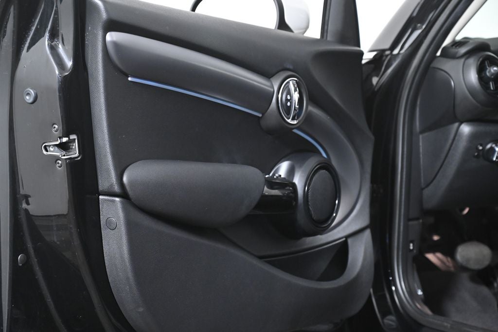 2023 MINI Cooper Cooper