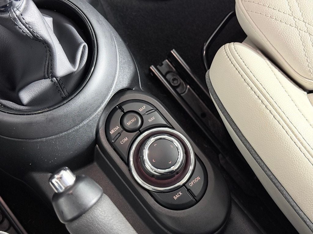 2024 MINI Cooper S Base