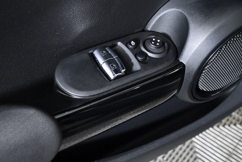 2023 MINI Cooper S Base