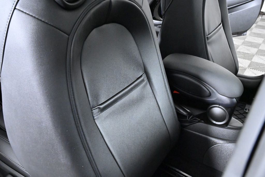 2023 MINI Cooper S Base