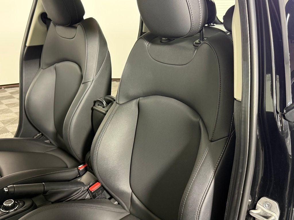 2024 MINI Cooper S Base