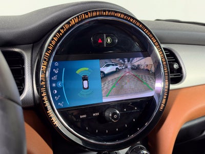 2024 MINI HARDTOP 4 DOOR Base
