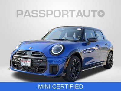 2025 MINI HARDTOP 4 DOOR Base