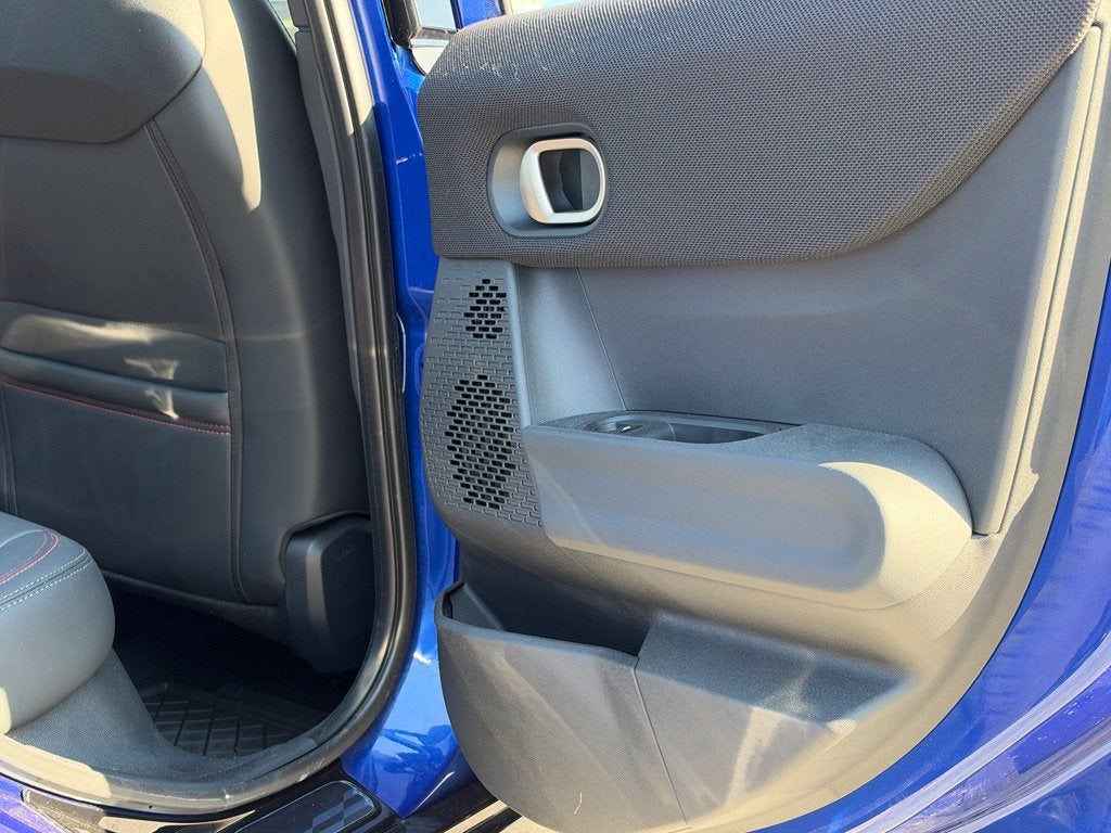 2025 MINI HARDTOP 4 DOOR Base
