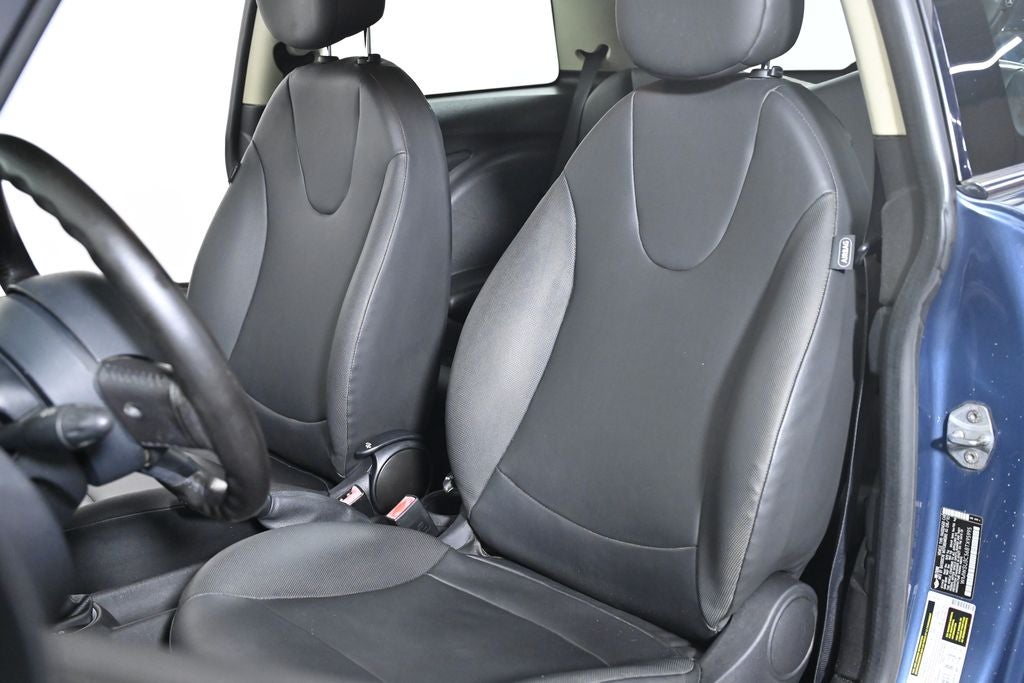 2011 MINI Hardtop 2 Door Cooper