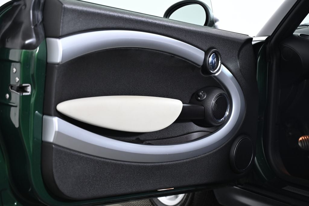 2011 MINI Cooper S Base