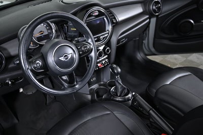 2017 MINI Cooper Cooper