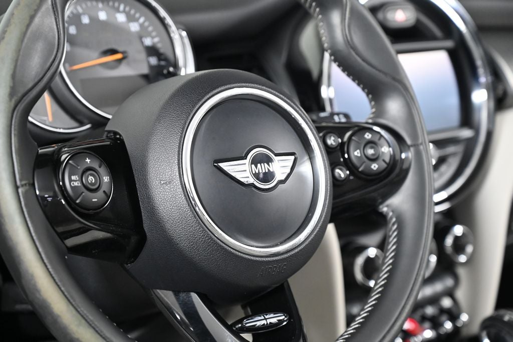 2018 MINI CONVERTIBLE Cooper