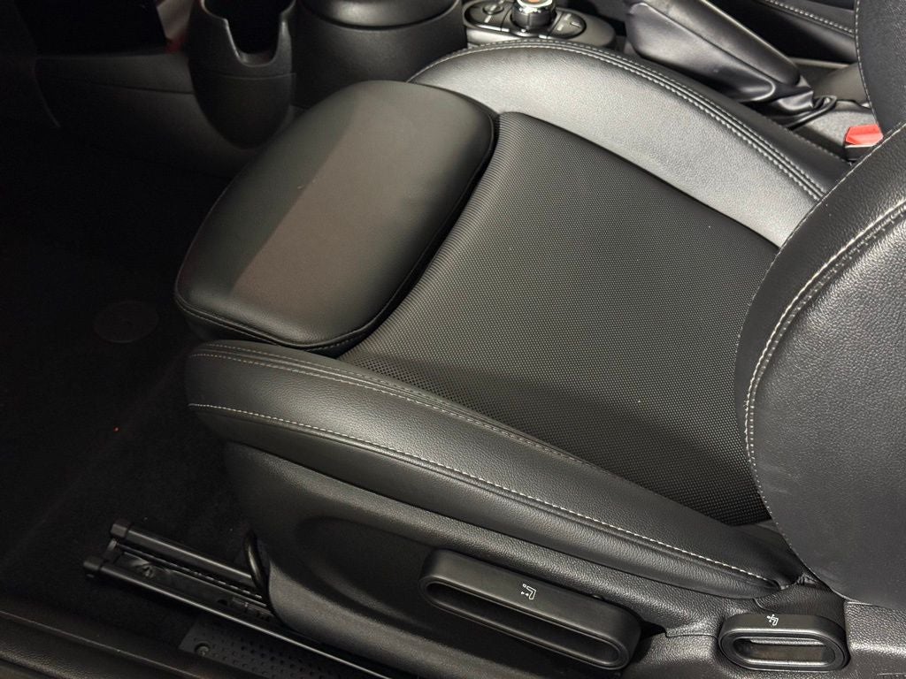 2021 MINI Cooper S Base