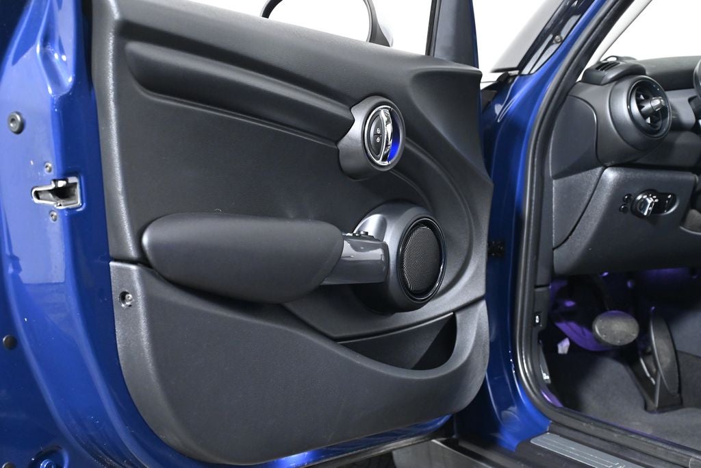 2015 MINI Cooper Base