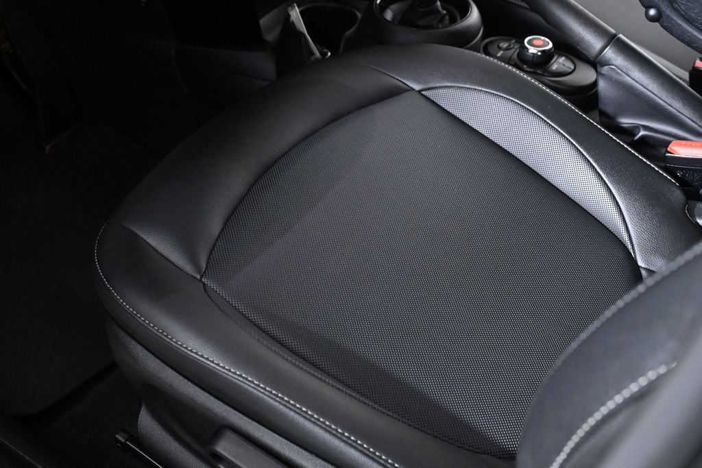 2021 MINI Cooper Base
