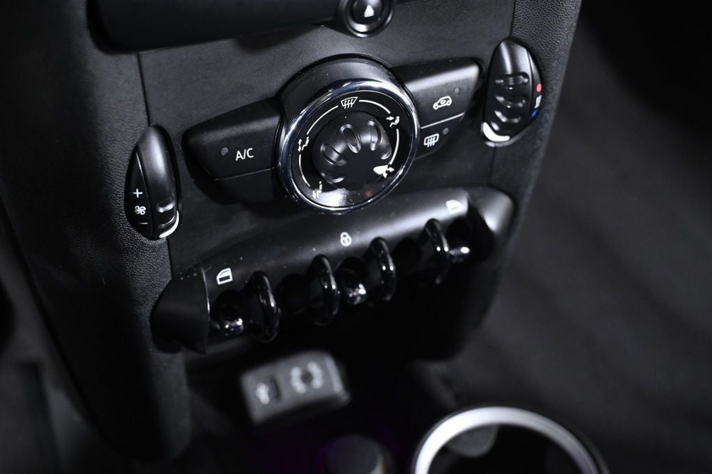2013 MINI Cooper Clubman
