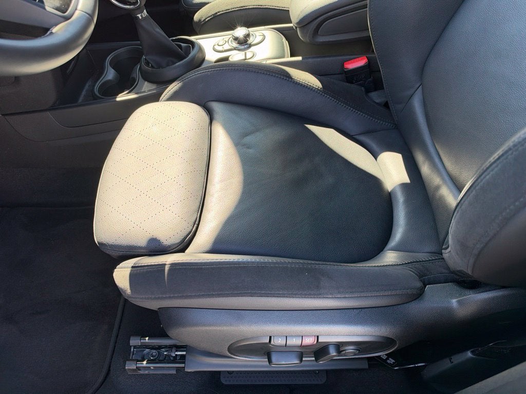 2023 MINI Cooper Countryman Base