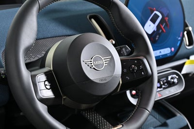 2025 MINI Cooper S Countryman Iconic