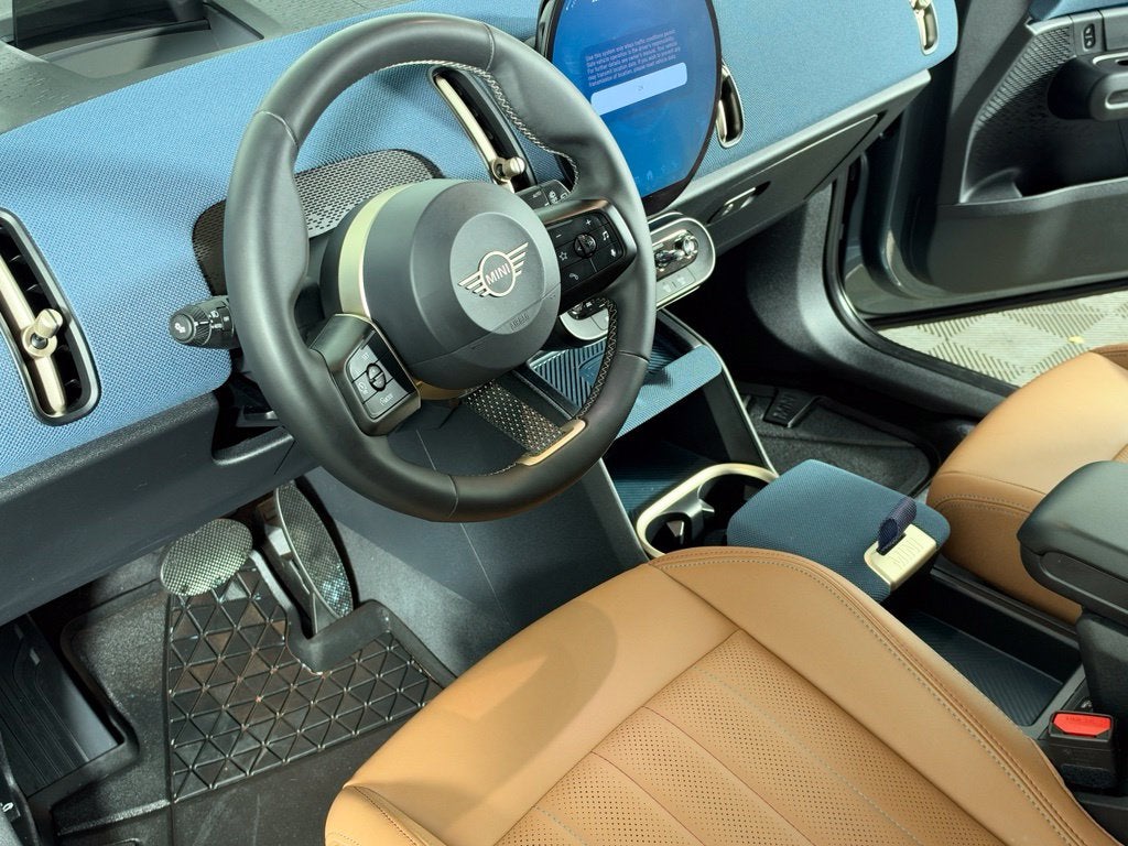 2026 MINI COUNTRYMAN Base