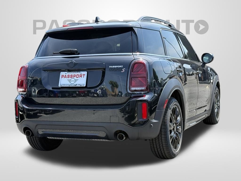 2023 MINI Cooper S Countryman Base