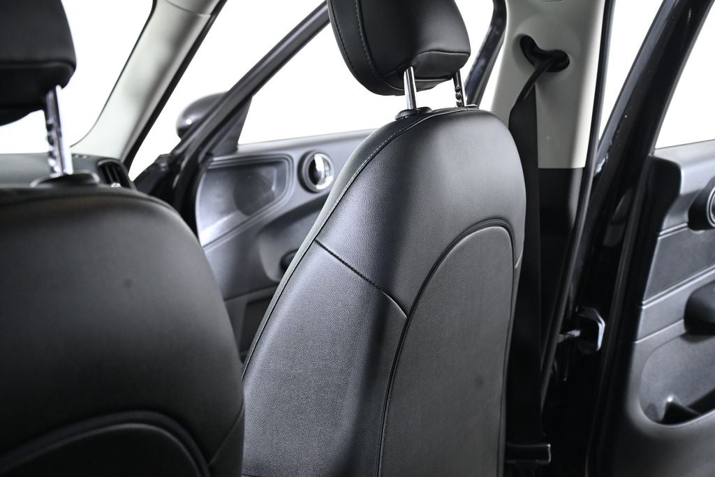 2017 MINI Cooper Countryman ALL4 Base