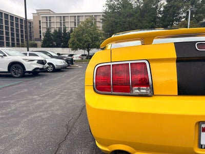 2006 Ford Mustang GT Deluxe