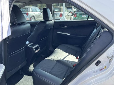 2013 Toyota Camry SE Sedan