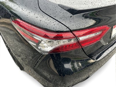 2021 Toyota Camry Hybrid XSE